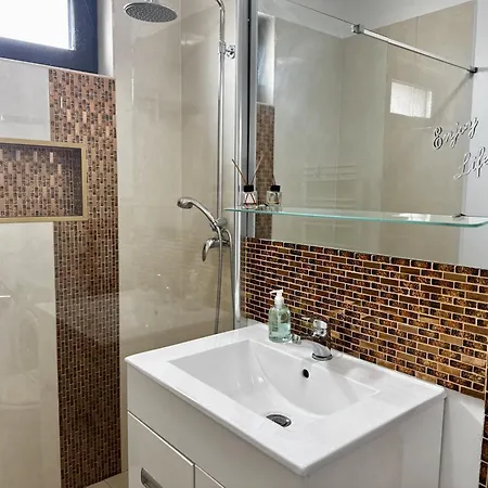 Prima Linie Cu La Mare 98 Apartament