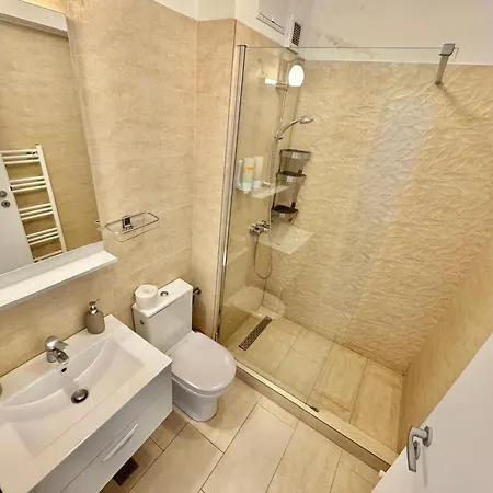 Prima Linie Cu La Mare 98 Apartament *