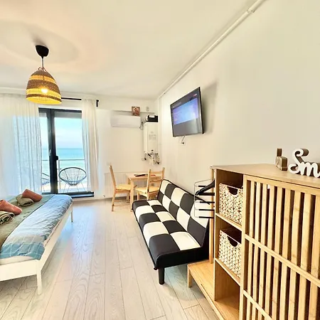 Apartament Prima Linie Cu La Mare 98 Năvodari