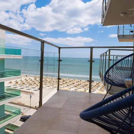 Apartament Prima Linie Cu La Mare 98 Năvodari
