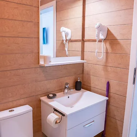 Apartament Prima Linie Cu La Mare 98