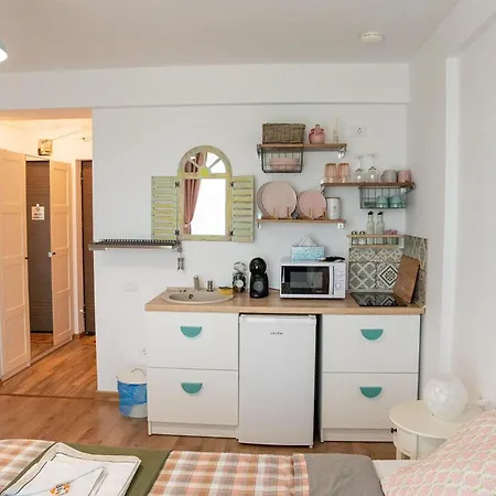 Apartament Prima Linie Cu La Mare 98 Năvodari